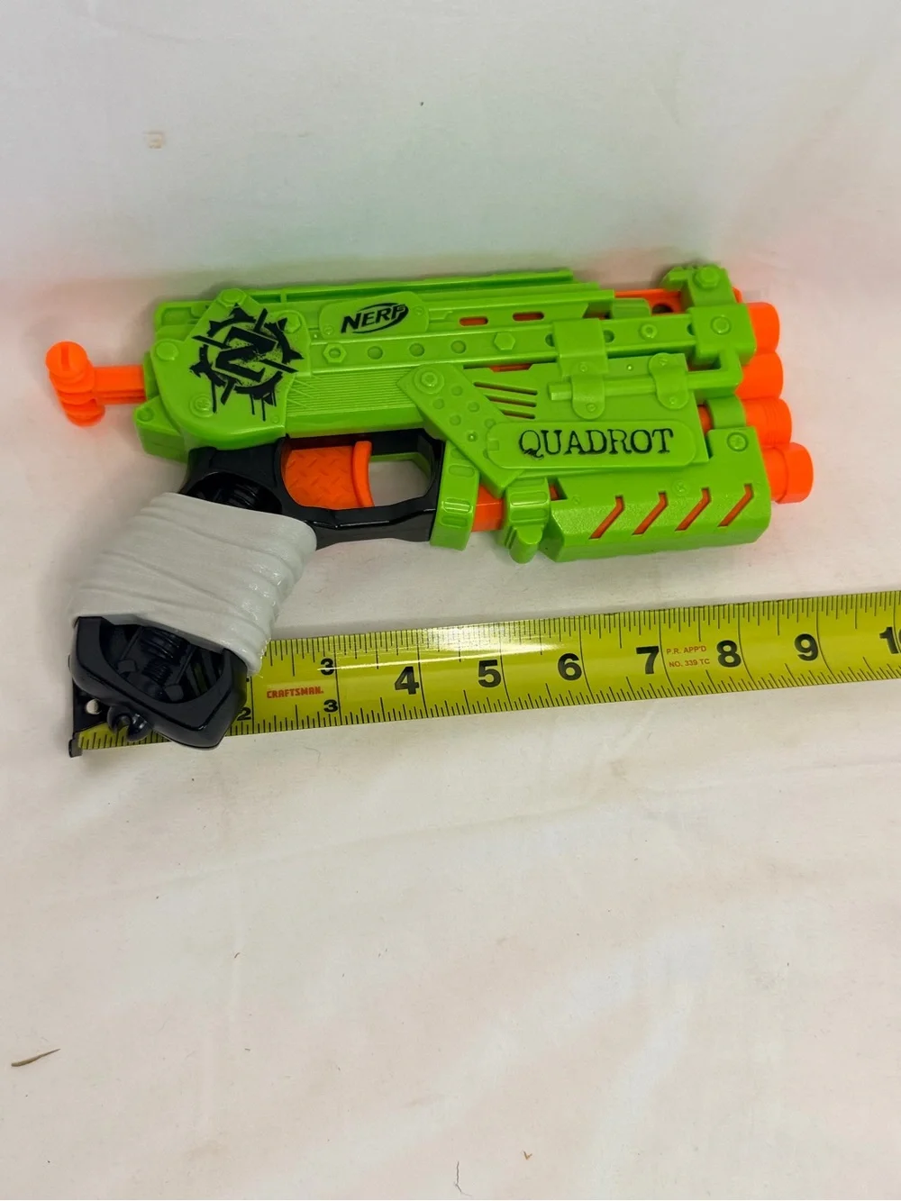 Nerf Zombie Strike Quadrot 4-dart front-loading blaster